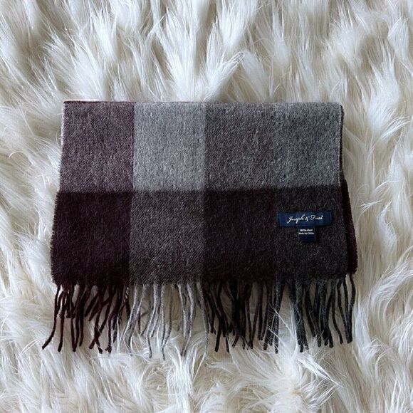 Joseph & Feiss Unisex Scarf 100% Wool Rectangle Plaid Merlot Gray Tassels - Picture 1 of 3